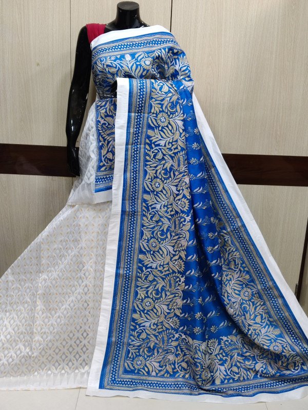 These Are Jamkantha  Sarees( Half Jamdani And Half Kantha On Tussar/ Bangalore Silk  )with Kantha Border Jamdani Body Blouse Pis